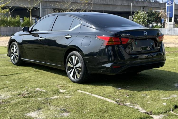 Used Nissan Teana 2021 2.0L XL Comfort Edition

