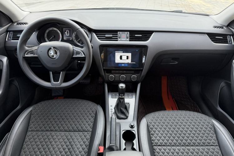 Used Skoda Octavia 2019 TSI280 DSG Luxury Edition Station Wagon China VI Standard