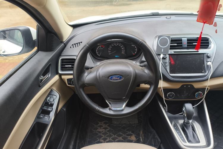 Used Ford Escort 2015 1.5L Automatic Comfort Edition