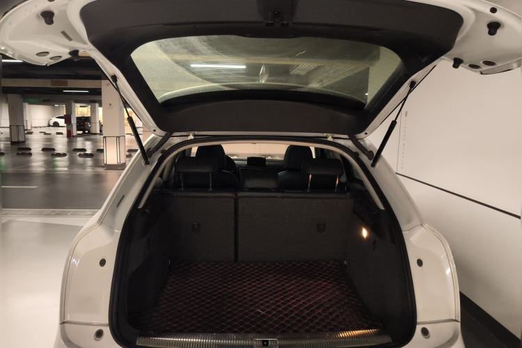 Used Audi Q3 2015 30 TFSI Ambition Edition Trunk