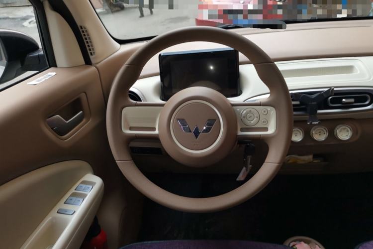 Used Wuling Hongguang MINIEV 2025 Four-Door Version Advanced Edition