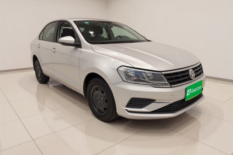 Used Volkswagen Jetta 2017 1.5L Manual Fashion Edition