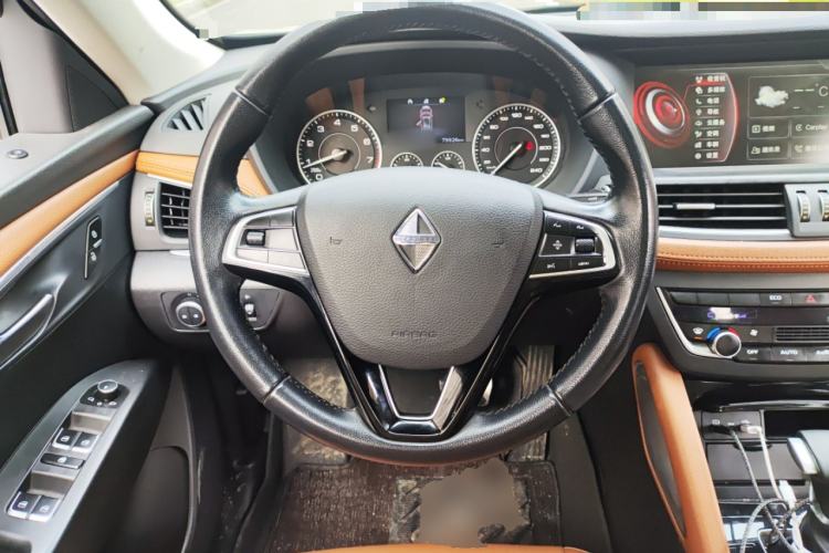 Used BORGWARD BX7 2016 28T 2WD Elite Edition 5-seater Steering Wheel
