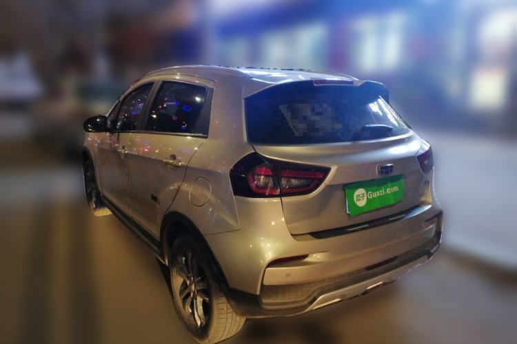 Used Geely Auto Vision X3 2019 Upgraded Model 1.5L Manual Elite Version
