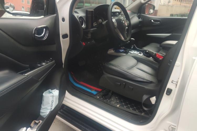 Used Nissan Terra 2018 2.5L Automatic 4x4 Flagship Edition
