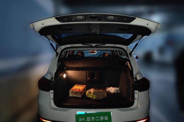 Used Volkswagen Tiguan 2016 300TSI Automatic Two-Wheel Drive Luxury Edition Trunk