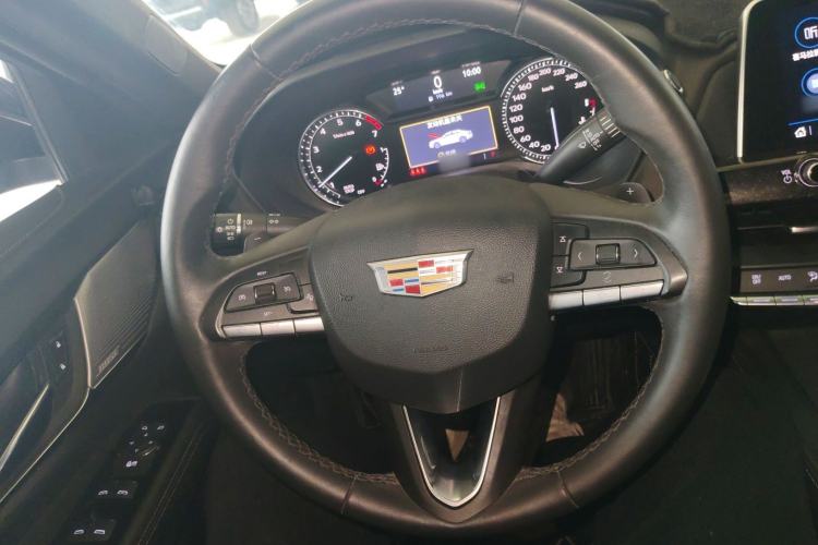 Used Cadillac CT4 2021 28T Luxury Model Steering Wheel