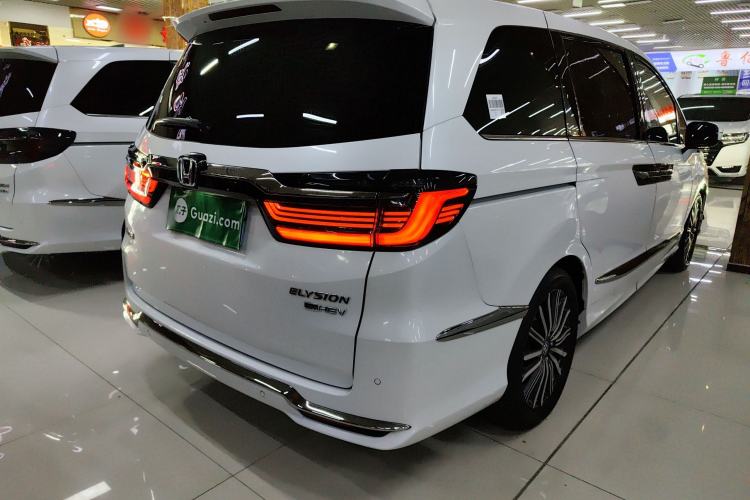 Used Honda Elysion 2022 2.0L eHEV Luxury First Edition
