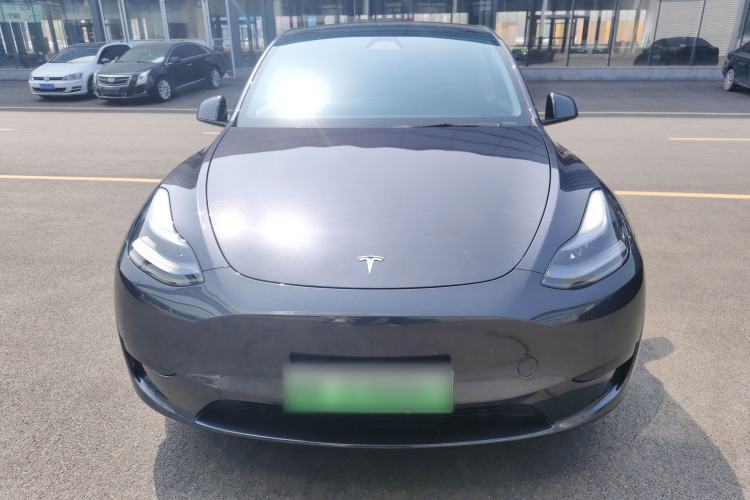 Used Tesla Model Y 2024 Rear-Wheel-Drive Version Front