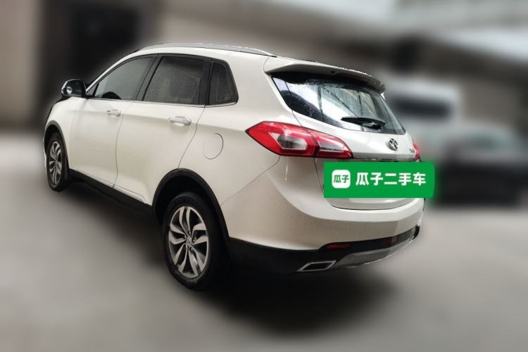 Used BAIC Senova X65 2015 2.0T Automatic Elite Model