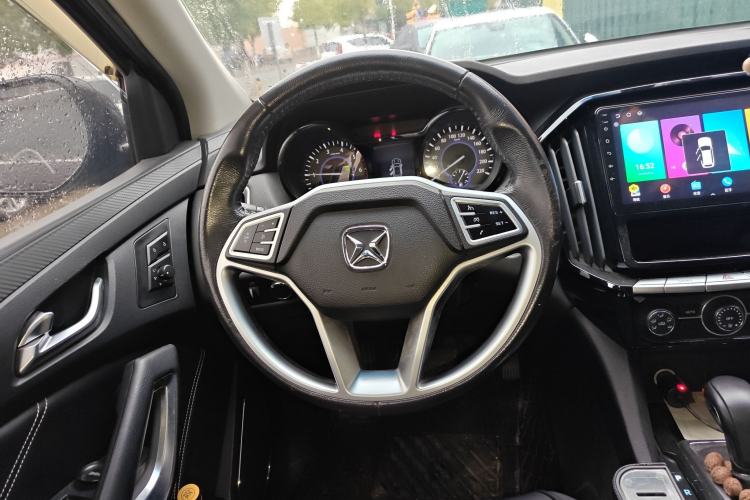 Used JMC Yusheng S350 2016 2.0T Automatic All-Wheel Drive Gasoline Luxury Edition 5 Seats
