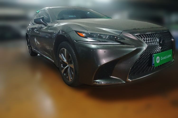 Used Lexus LS 2018 500h Premier Edition China V Standard