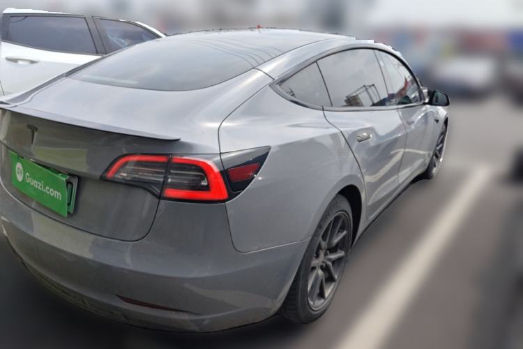 Used Tesla Model 3 2019 Long-Range All-Wheel-Drive Version
