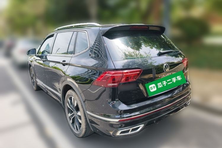 Used Volkswagen Tiguan L 2022 330TSI Automatic Two-Wheel Drive R-Line Enhanced Edition Rear Left 45 Deg