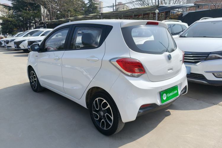Used CHANGAN Benni 2015 1.4L IMT Luxury Model China V Standard
