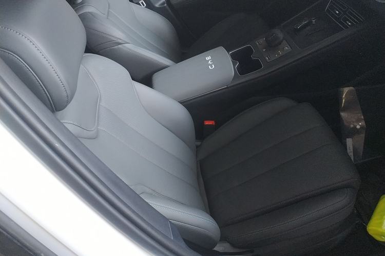 Used BYD Song Pro New Energy 2025 2nd Generation Intelligent Driving Version DM-i 75KM Leading Edition Right Front Seat