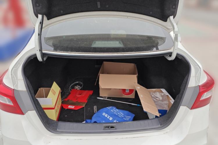 Used Nissan Sylphy 2019 1.6XV CVT Smart Connect Luxury Edition China V Standard Trunk