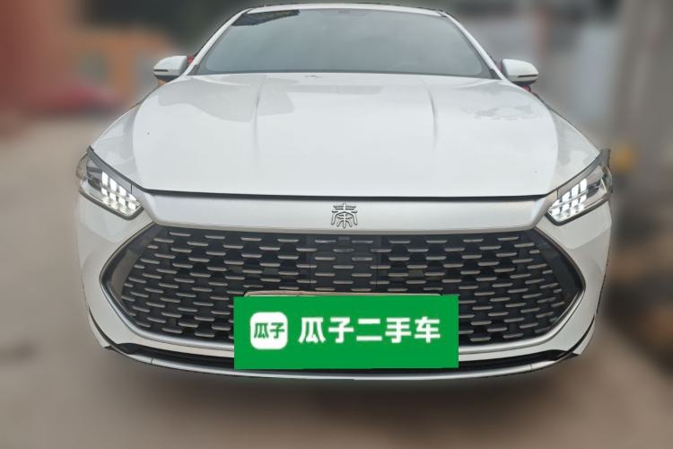Used BYD Qin PLUS 2021 DM-i 55KM Flagship Model Front