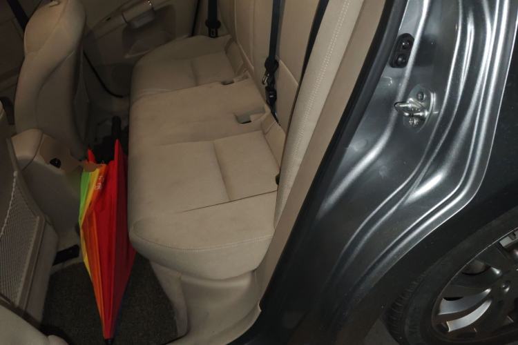 Used Suzuki Kizashi 2011 2.4L Two-Wheel Drive Manual Standard Edition
