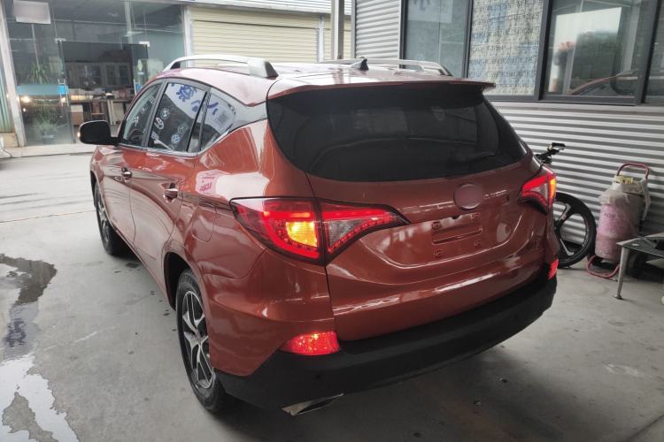 Used BYD Song 2016 GaiShi Edition 1.5TI Manual Elite Model Exterior 2