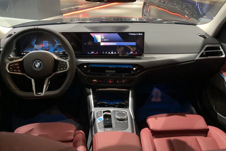 Used BMW i3 2025 eDrive 35 L