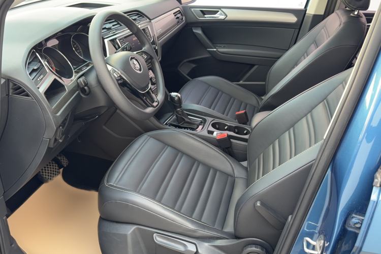 Used Volkswagen Touran 2018 Volkswagen Touran L 280TSI DSG Comfort Edition 7 Seats China V Emission Standard