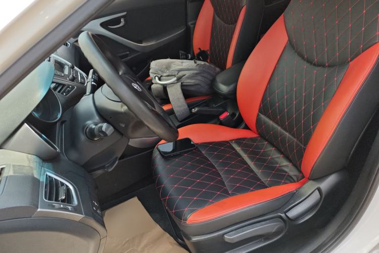 Used Hyundai Elantra (5th Generation / Langdong) 2016 1.6L Automatic Smart Version Left Front Seat