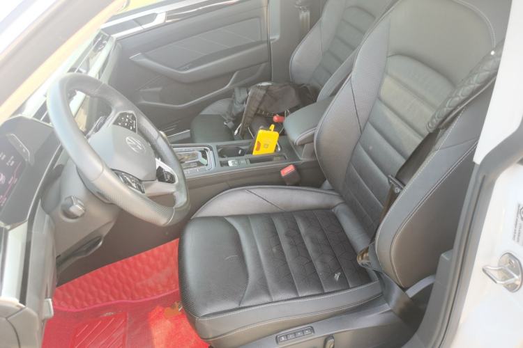 Used Volkswagen FAW-Volkswagen CC 2021 380TSI Striking Edition Left Front Seat