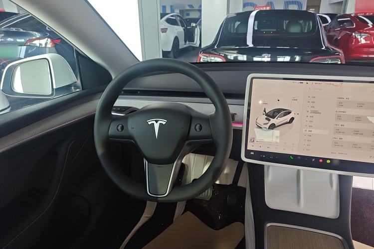 Used Tesla Model Y 2024 Rear-Wheel-Drive Version