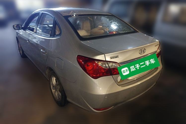 Used Hyundai Celesta 2011 1.6L Manual Comfort Edition
