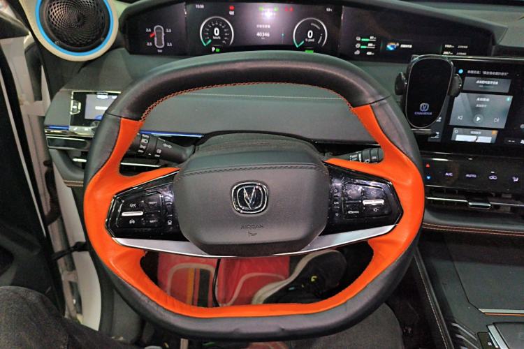 Used CHANGAN UNI-K iDD 2022 Blue Whale iDD 130km 1.5T Excellence Model