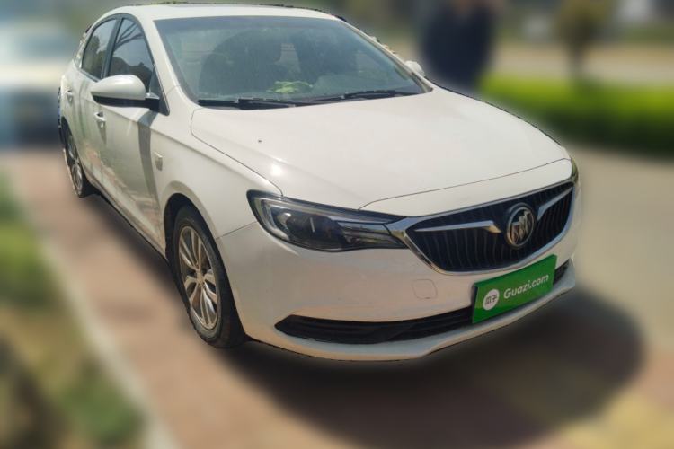 Used Buick GT 2021 1.3T Automatic Mild Hybrid Elite Version Front Right 45 Deg