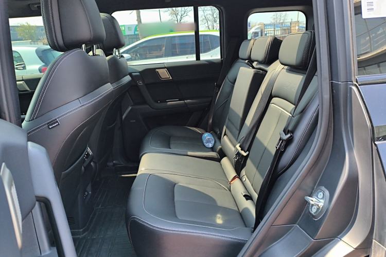 Used iCAR 03T 2024 501km Four-wheel Drive Long-Range Version Left Rear Seat