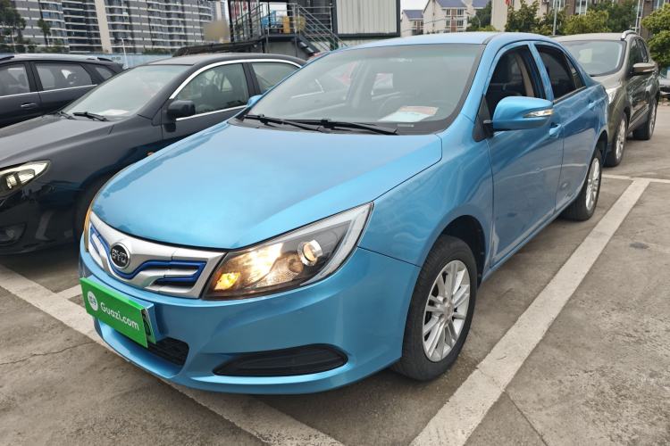 Used BYD e5 2017 300 Prestige Edition
