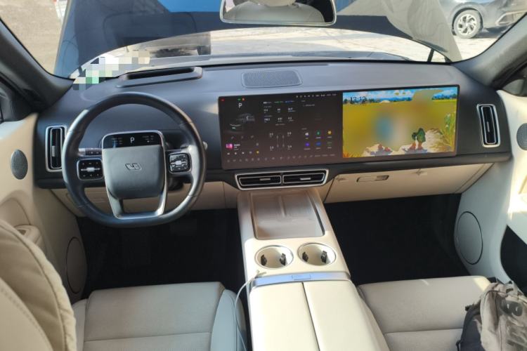 Used Li Auto L9 2024 Ultra Model Center Console