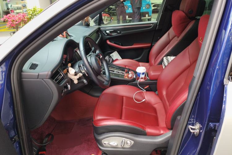 Used Porsche Macan 2022 Macan 2.0T