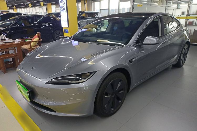 Used Tesla Model 3 2025 Rear-Wheel-Drive Version