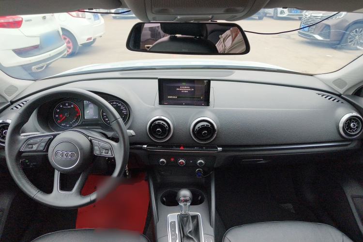 Used Audi A3 2018 30th Anniversary Edition Sportback 35 TFSI Fashion Model
