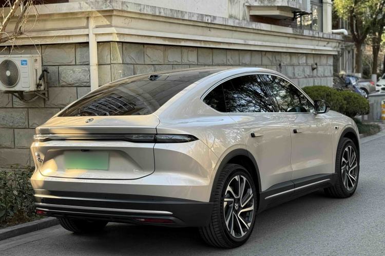 Used Nio EC6 2023 75 kWh
