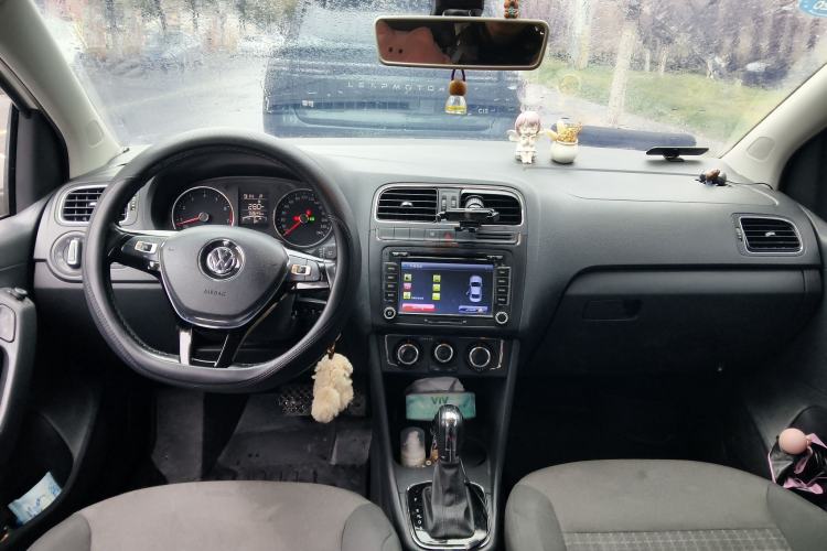 Used Volkswagen Polo 2016 1.6L Automatic Comfort Model