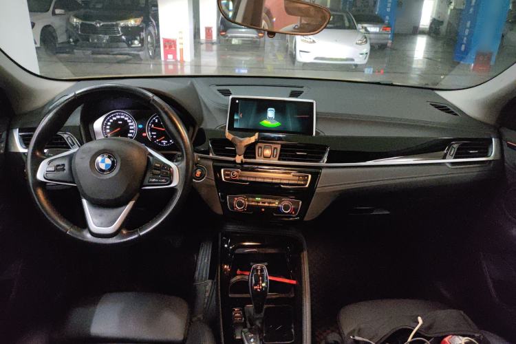 Used BMW X2 2019 sDrive20i M Sport Package China VI Emission Standard Center Console