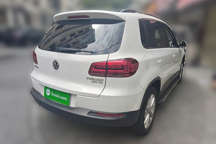 Used Volkswagen Tiguan 2017 300TSI Automatic Two-Wheel Drive Silk Road Comfort Edition Rear Right 45 Deg