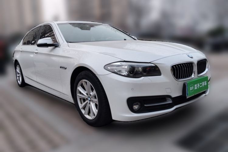Used BMW 5 Series 2014 520Li Elegant Model
