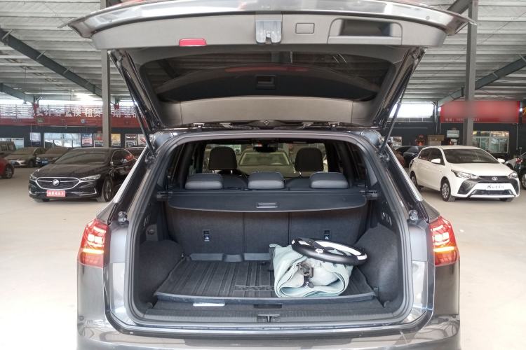 Used Volkswagen Tayron 2020 380TSI All-Wheel Drive R-Line Connected Version
