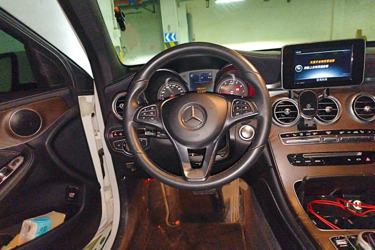 Used Mercedes-Benz GLC 2016 GLC 300 4MATIC Dynamic Model
