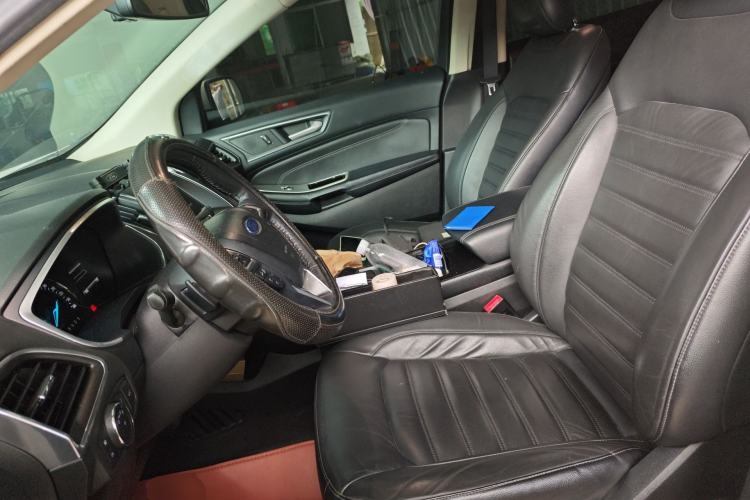 Used Ford Edge 2016 EcoBoost 245 Two-Wheel-Drive Titanium 7-Seater
