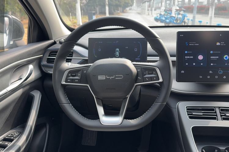 Used BYD Destroyer 05 2024 HONOR Edition DM-i 55KM Luxury Model
