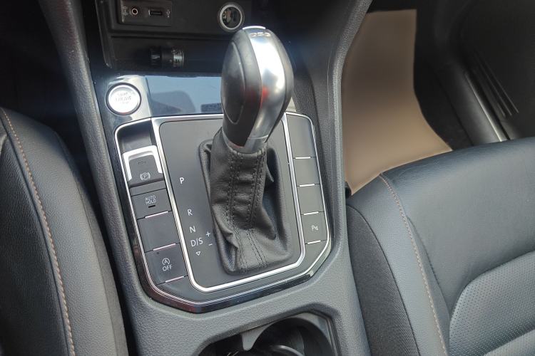 Used Volkswagen Golf Sportsvan 2016 280TSI Automatic Luxury Model
