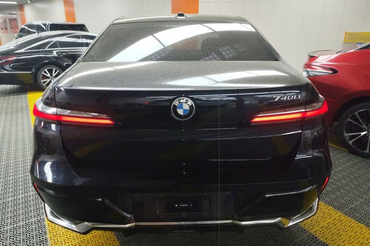 Used BMW 7 Series 2023 735Li M Sport Package Rear