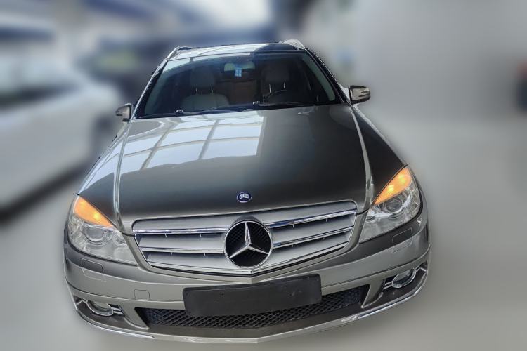 Used Mercedes-Benz C-Class 2010 C 300 Estate Front